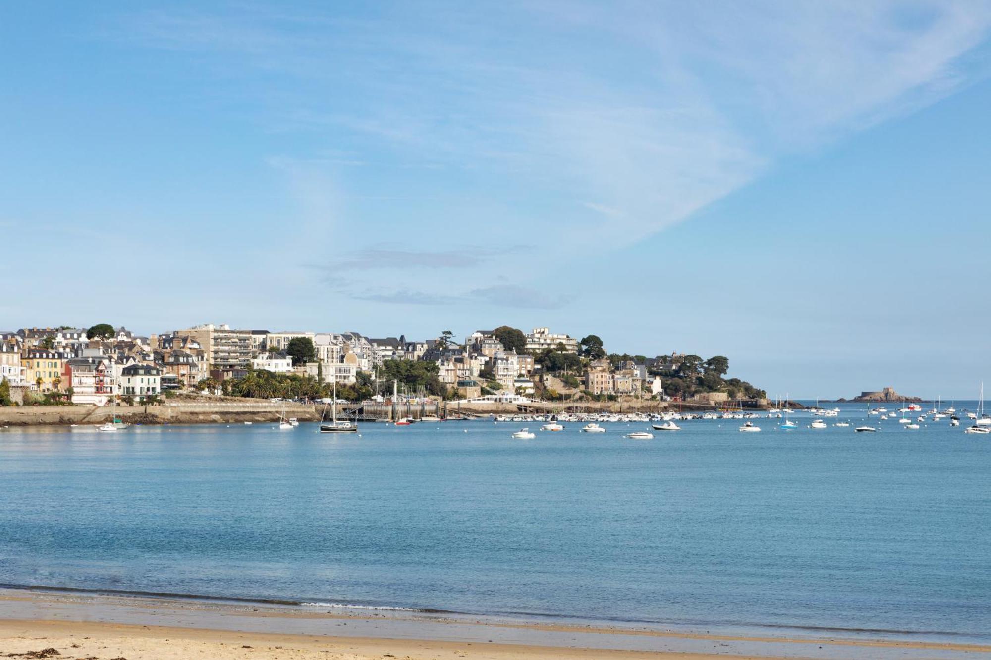 Maison Bord De Et Centre Feart Holiday home *